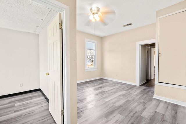 2001 E Grand Ave., Marshall, TX 75672