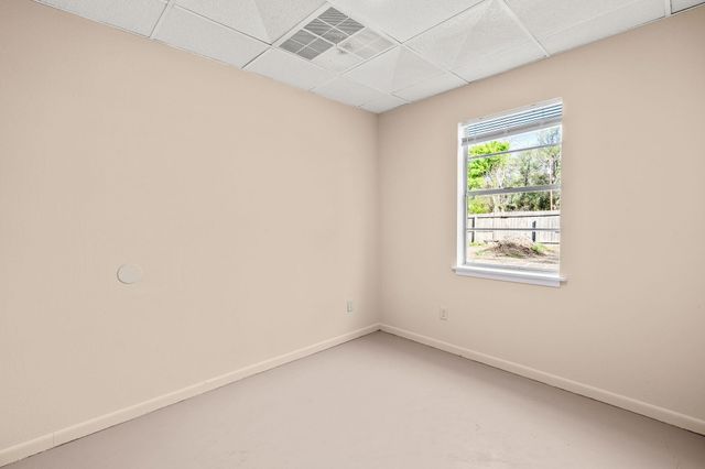 2001 E Grand Ave., Marshall, TX 75672