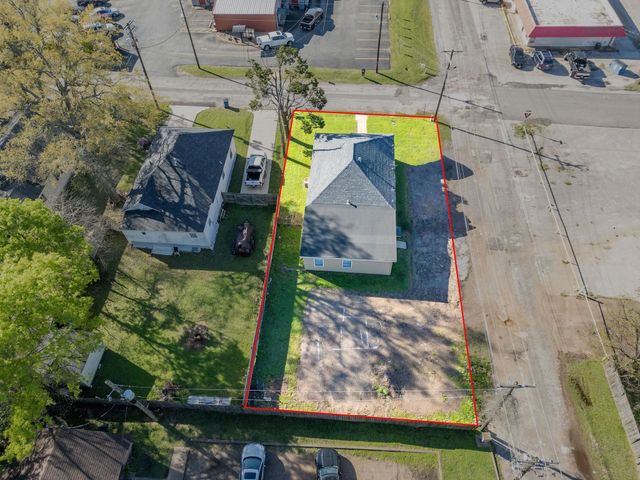 2001 E Grand Ave., Marshall, TX 75672