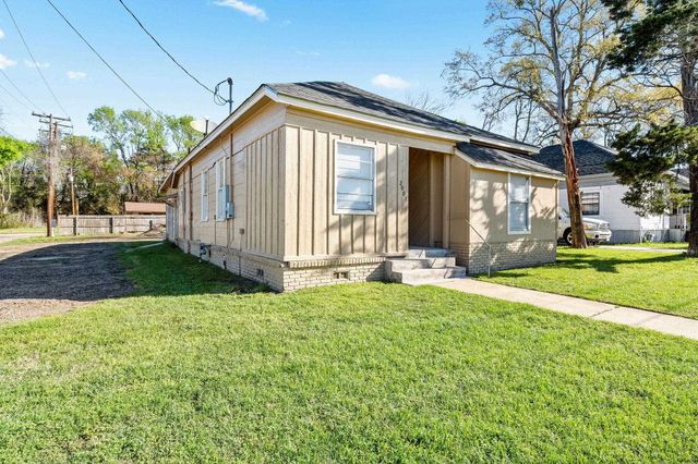 2001 E Grand Ave., Marshall, TX 75672