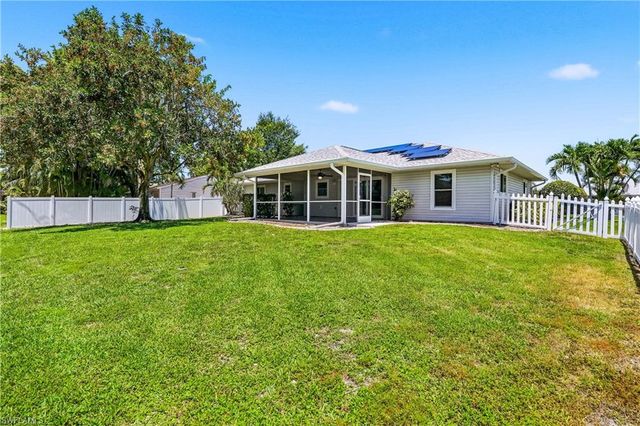 8344 Bounty RD, Fort Myers, FL 33967