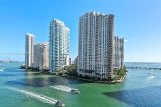 300 Biscayne Boulevard Way 803C, Miami, FL 33131