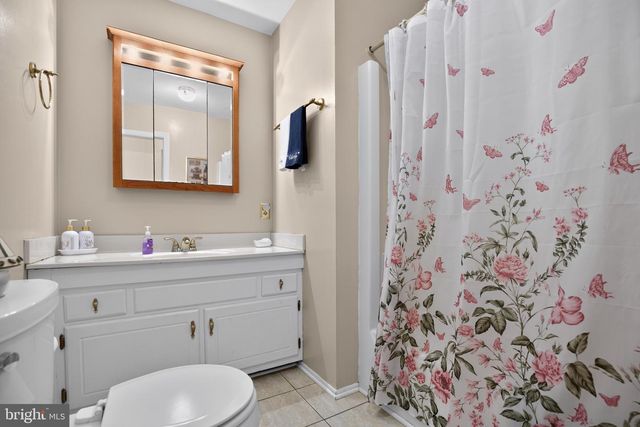 5850 STEPHEN REID RD, Huntingtown, MD 20639