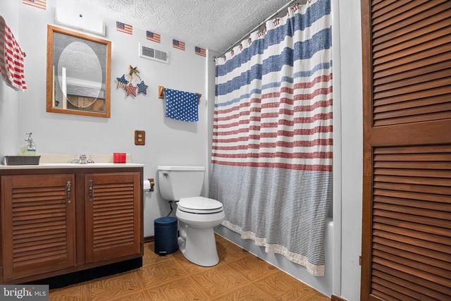 5850 STEPHEN REID RD, Huntingtown, MD 20639