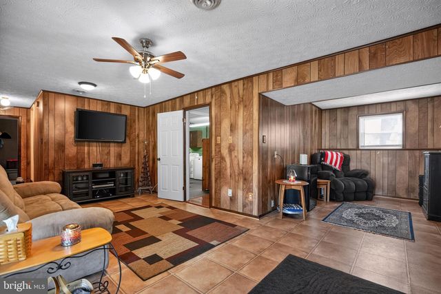 5850 STEPHEN REID RD, Huntingtown, MD 20639