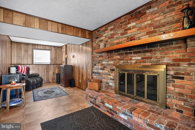 5850 STEPHEN REID RD, Huntingtown, MD 20639