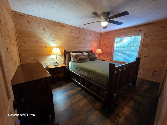 299 Tommys Lane, Murphy, NC 28906