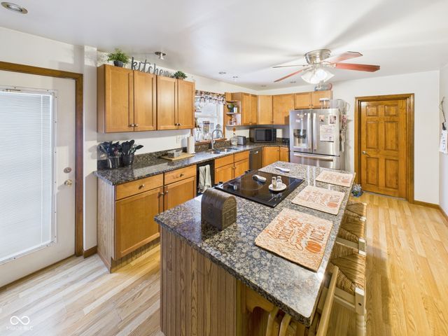 2438 E 200 N, Anderson, IN 46012