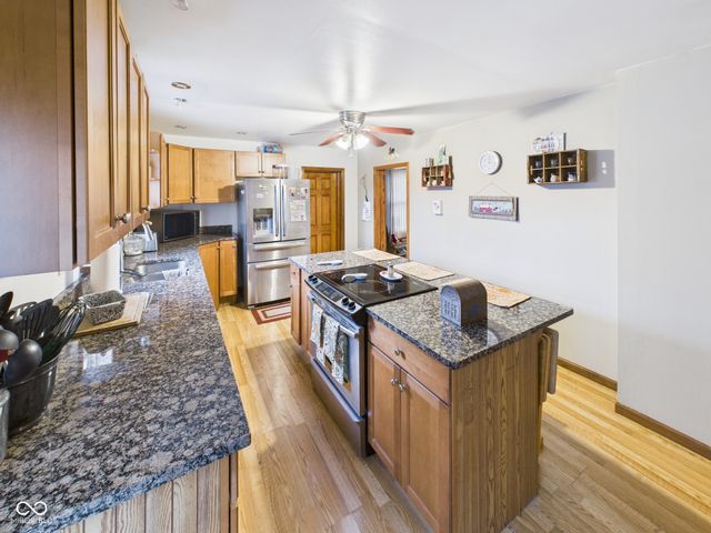 2438 E 200 N, Anderson, IN 46012