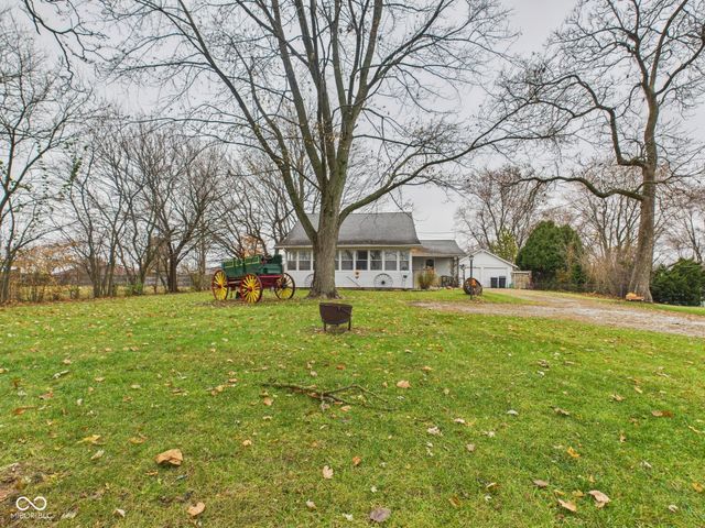 2438 E 200 N, Anderson, IN 46012