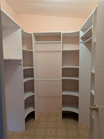 15645 BROOKRIDGE BOULEVARD, Brooksville, FL 34613