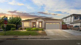 1300 Reeves Ct, Suisun City, CA 94585