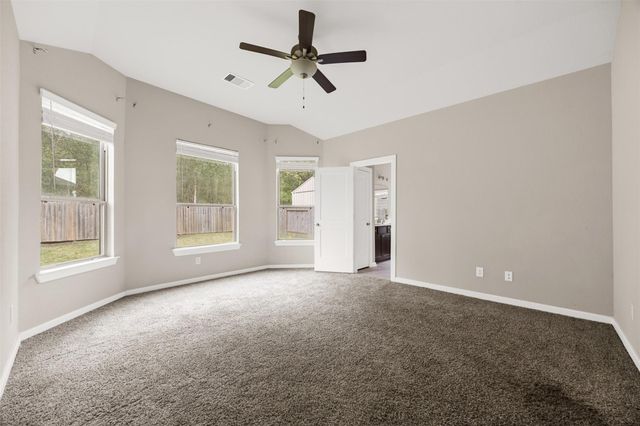 8510 Amber Bend Drive, Baytown, TX 77521