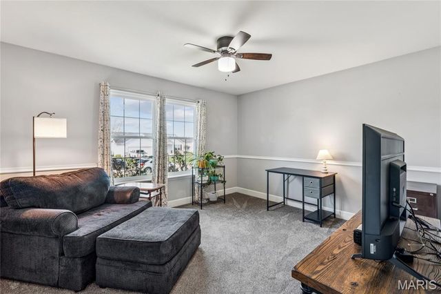 166 Old Williamsburg Parkway, Wentzville, MO 63385