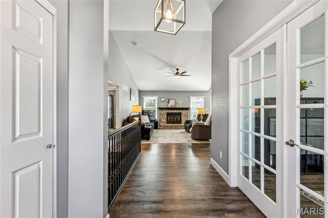 166 Old Williamsburg Parkway, Wentzville, MO 63385