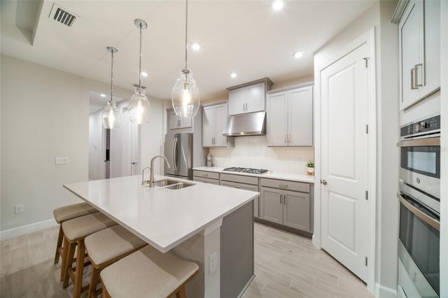 11112 DEVONBRIDGE DRIVE, Palmetto, FL 34221