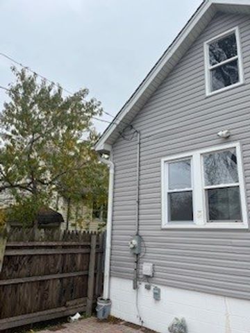 313 153RD Place, Calumet City, IL 60409