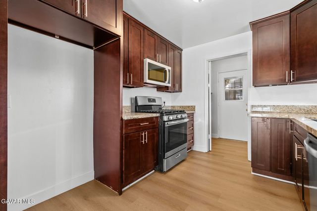 1149 W Avenue H11, Lancaster, CA 93534