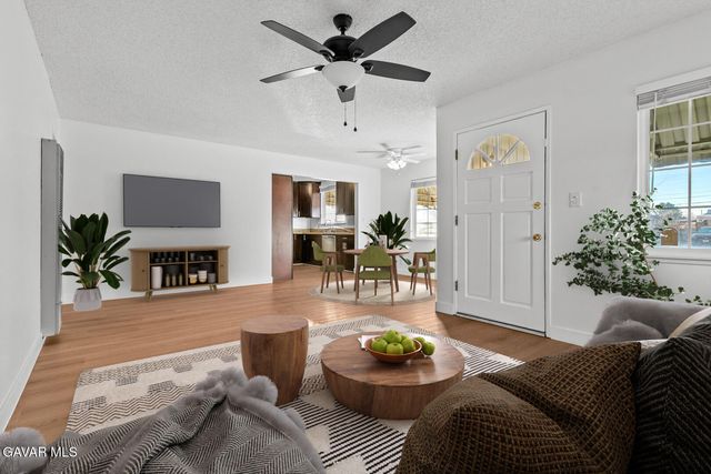 1149 W Avenue H11, Lancaster, CA 93534