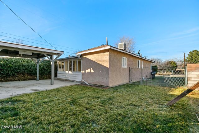 1149 W Avenue H11, Lancaster, CA 93534