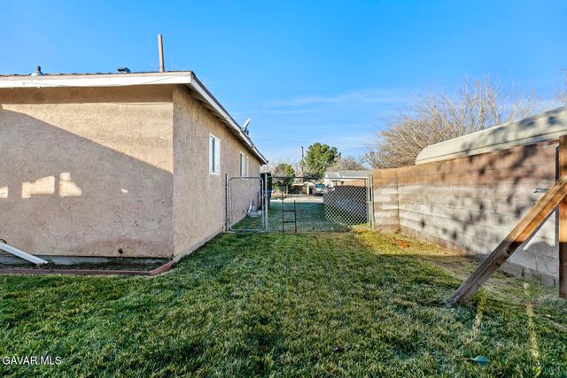 1149 W Avenue H11, Lancaster, CA 93534