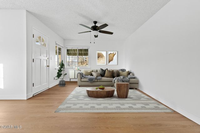 1149 W Avenue H11, Lancaster, CA 93534