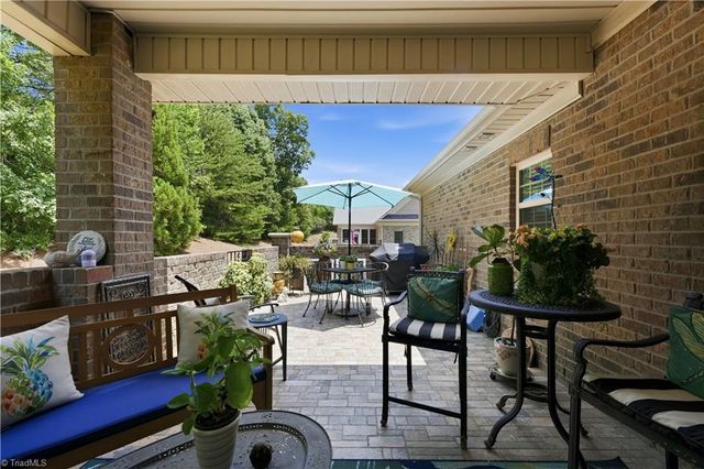 5424 GGO Drive, Greensboro, NC 27406