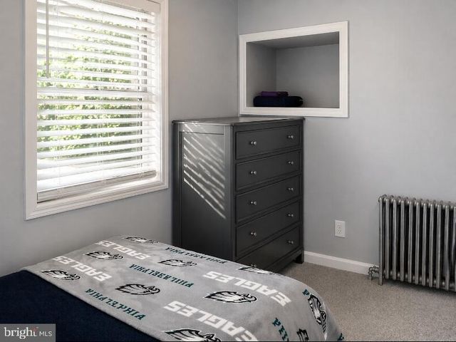 2047 WALNUT ST, Holmes, PA 19043