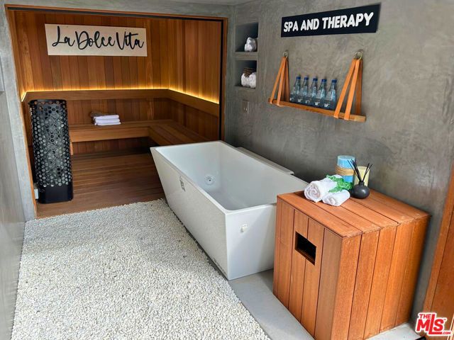 1509 Amalfi Drive, Pacific Palisades (los Angeles), CA 90272