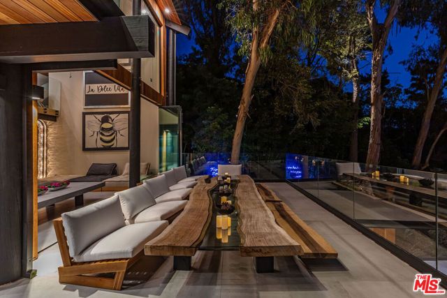 1509 Amalfi Drive, Pacific Palisades (los Angeles), CA 90272