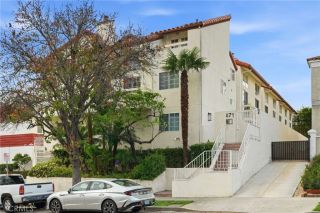 871 S Lucerne 2, Los Angeles, CA 90005