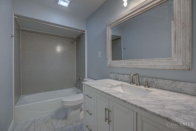 6670 Gaines Road, Colerain Twp, OH 45247