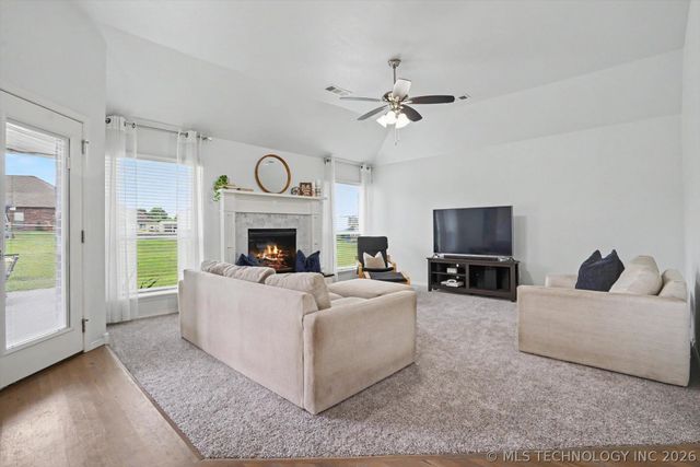 26292 E 102nd Street S, Broken Arrow, OK 74014