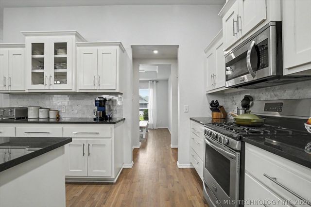 26292 E 102nd Street S, Broken Arrow, OK 74014