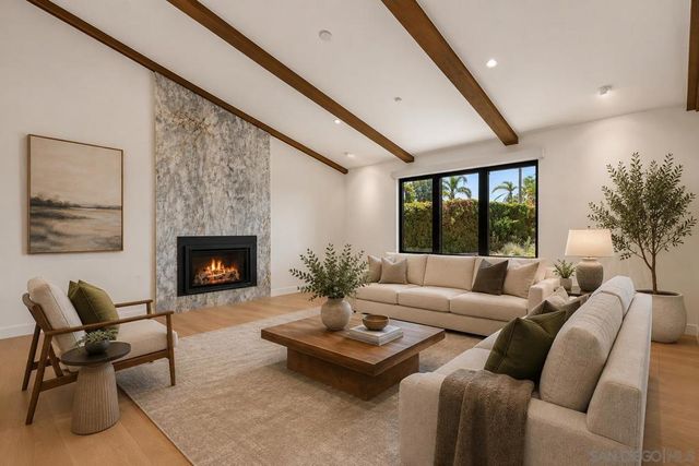 2260 Calle Tiara, La Jolla, CA 92037