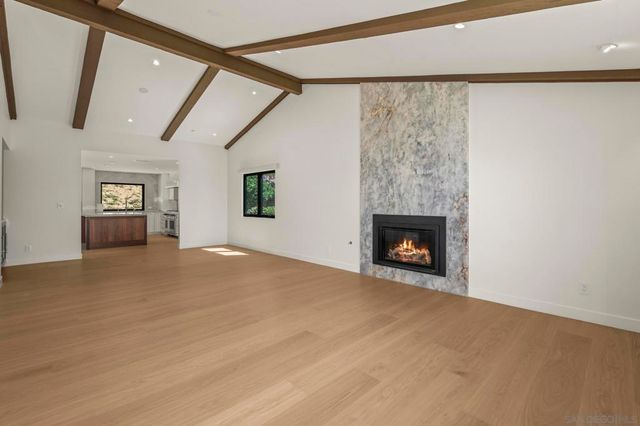 2260 Calle Tiara, La Jolla, CA 92037