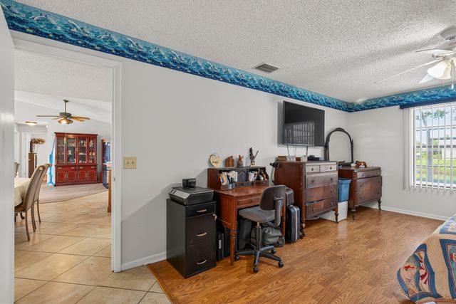 2081 SE SOUTH BUTTONWOOD Drive, Port St. Lucie, Port St Lucie, FL 34952