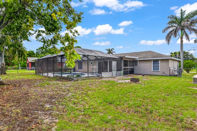 2081 SE SOUTH BUTTONWOOD Drive, Port St. Lucie, Port St Lucie, FL 34952