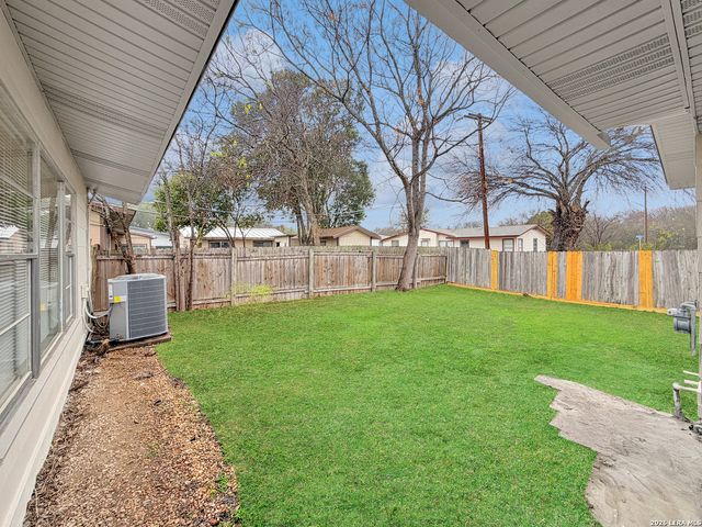 1127 Olney, San Antonio, TX 78218