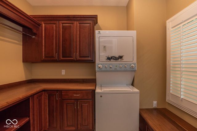 1817 E Cheyanne Lane, Bloomington, IN 47401