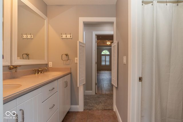 1817 E Cheyanne Lane, Bloomington, IN 47401