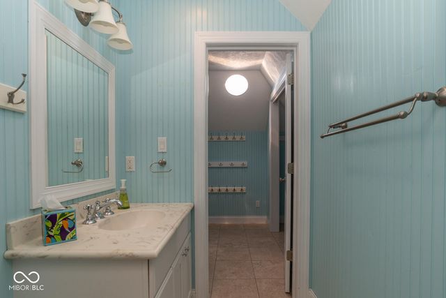 1817 E Cheyanne Lane, Bloomington, IN 47401