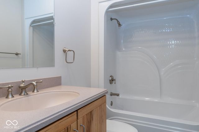 1817 E Cheyanne Lane, Bloomington, IN 47401