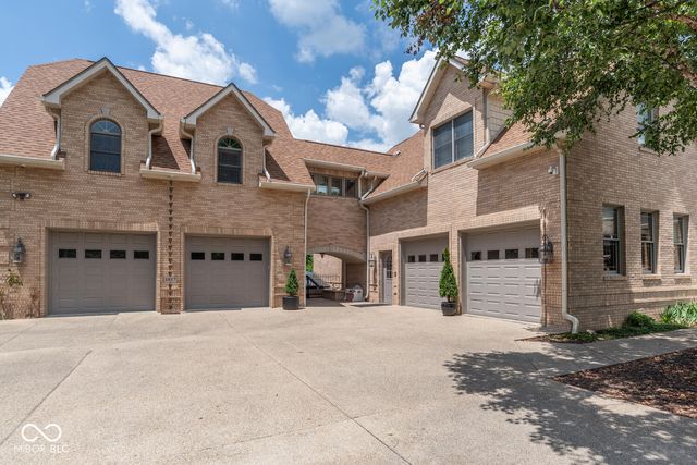 1817 E Cheyanne Lane, Bloomington, IN 47401