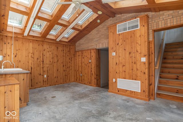 1817 E Cheyanne Lane, Bloomington, IN 47401