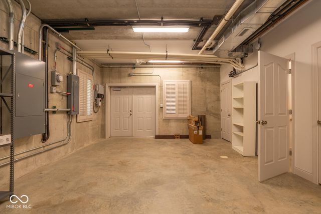 1817 E Cheyanne Lane, Bloomington, IN 47401