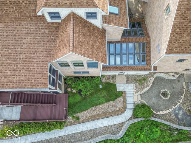 1817 E Cheyanne Lane, Bloomington, IN 47401