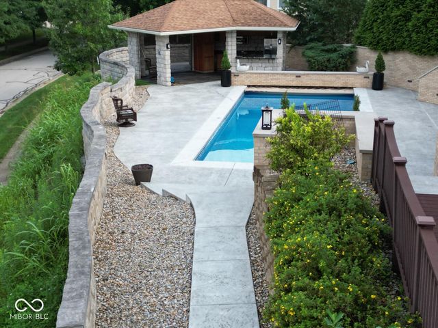 1817 E Cheyanne Lane, Bloomington, IN 47401