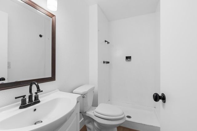 4600 Hayford Way, Sacramento, CA 95842