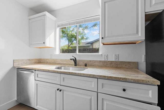 4600 Hayford Way, Sacramento, CA 95842